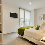 Calm Apartment *
